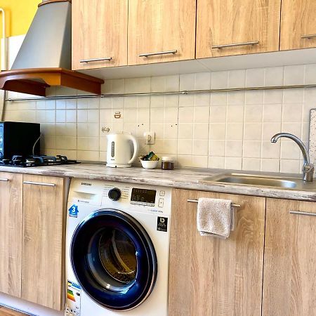 Apartpoltava Центр Полтави, Простора Та Зручна Квартира Біля Пует, 2-Окремі Кімнати, Звітна Документація Для Відрядження Екстериор снимка