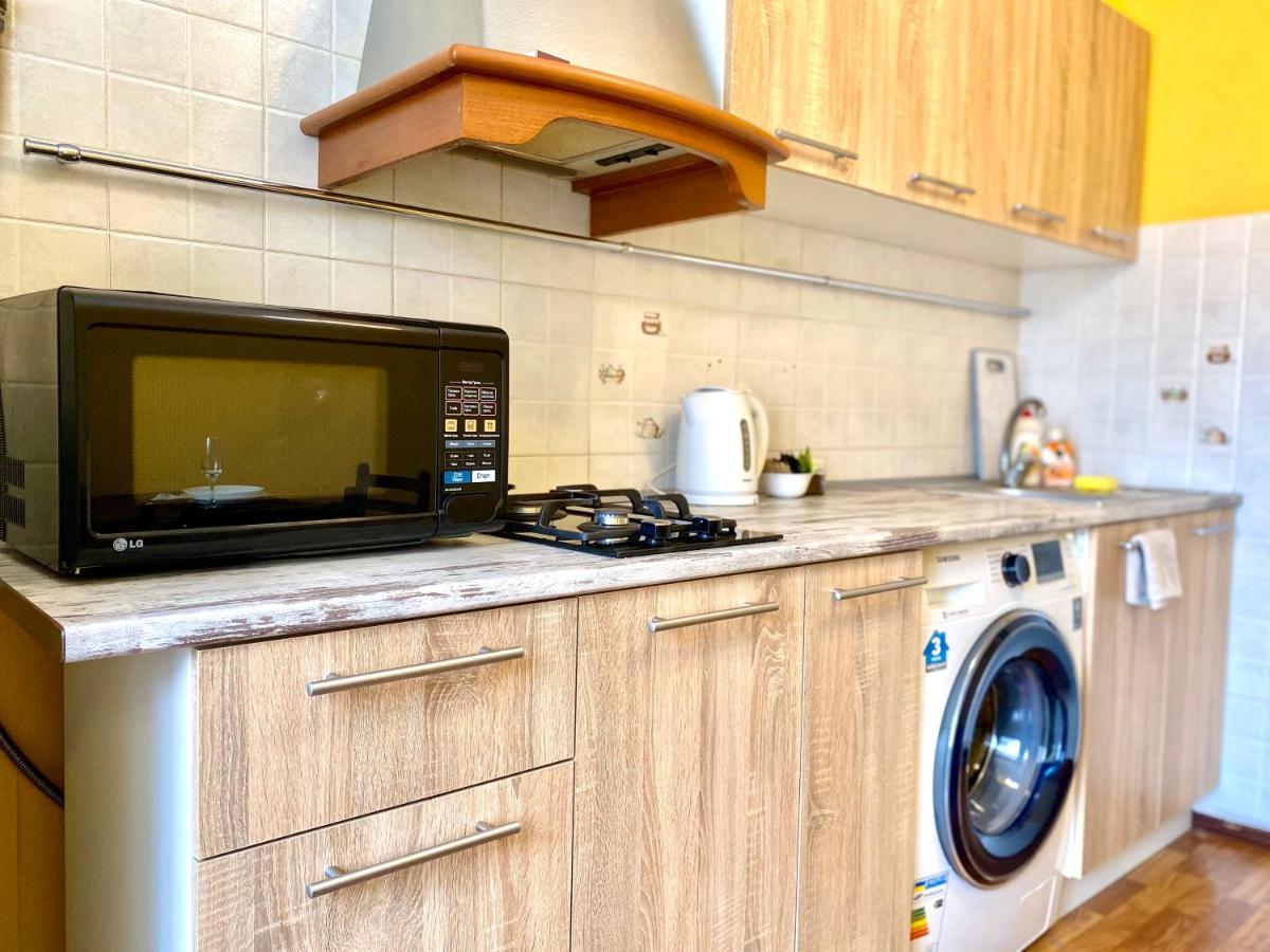 Apartpoltava Центр Полтави, Простора Та Зручна Квартира Біля Пует, 2-Окремі Кімнати, Звітна Документація Для Відрядження Екстериор снимка