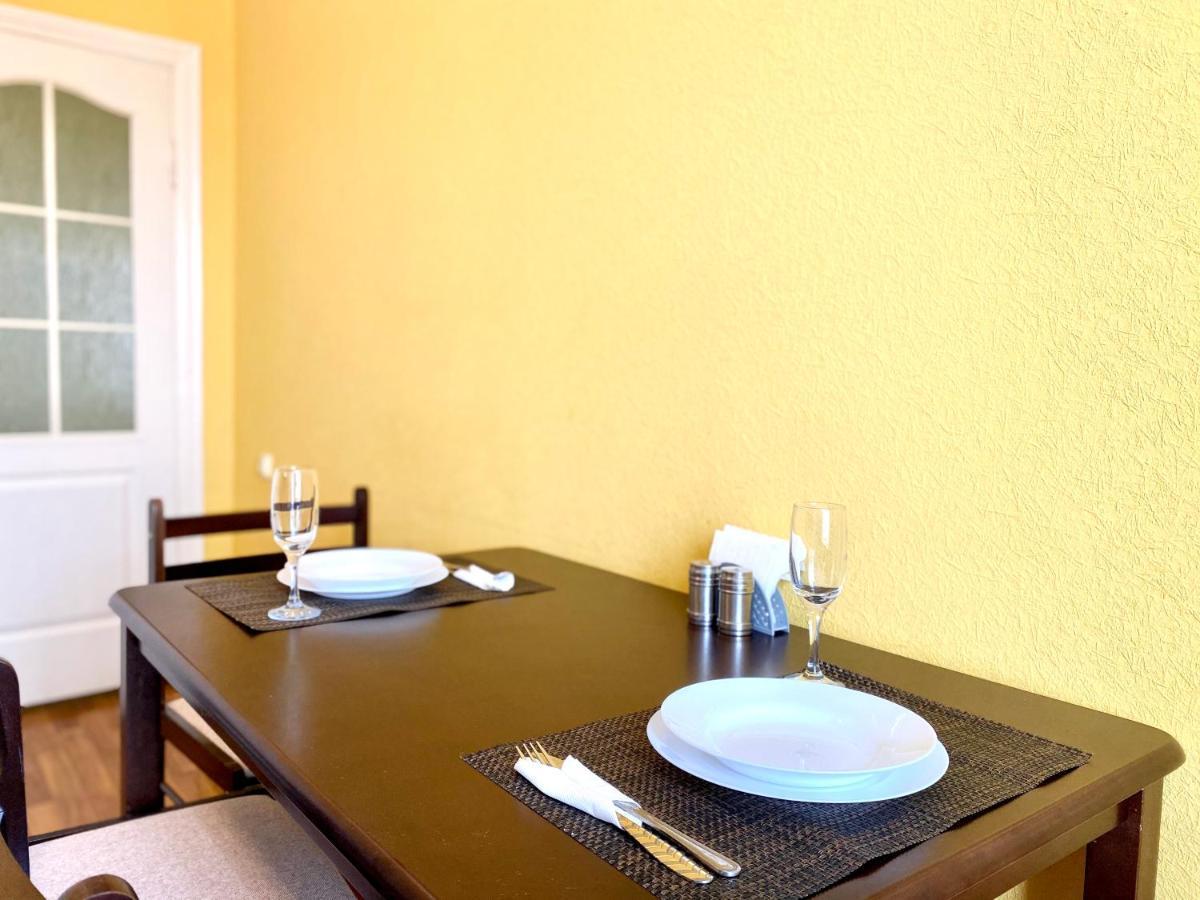 Apartpoltava Центр Полтави, Простора Та Зручна Квартира Біля Пует, 2-Окремі Кімнати, Звітна Документація Для Відрядження Екстериор снимка